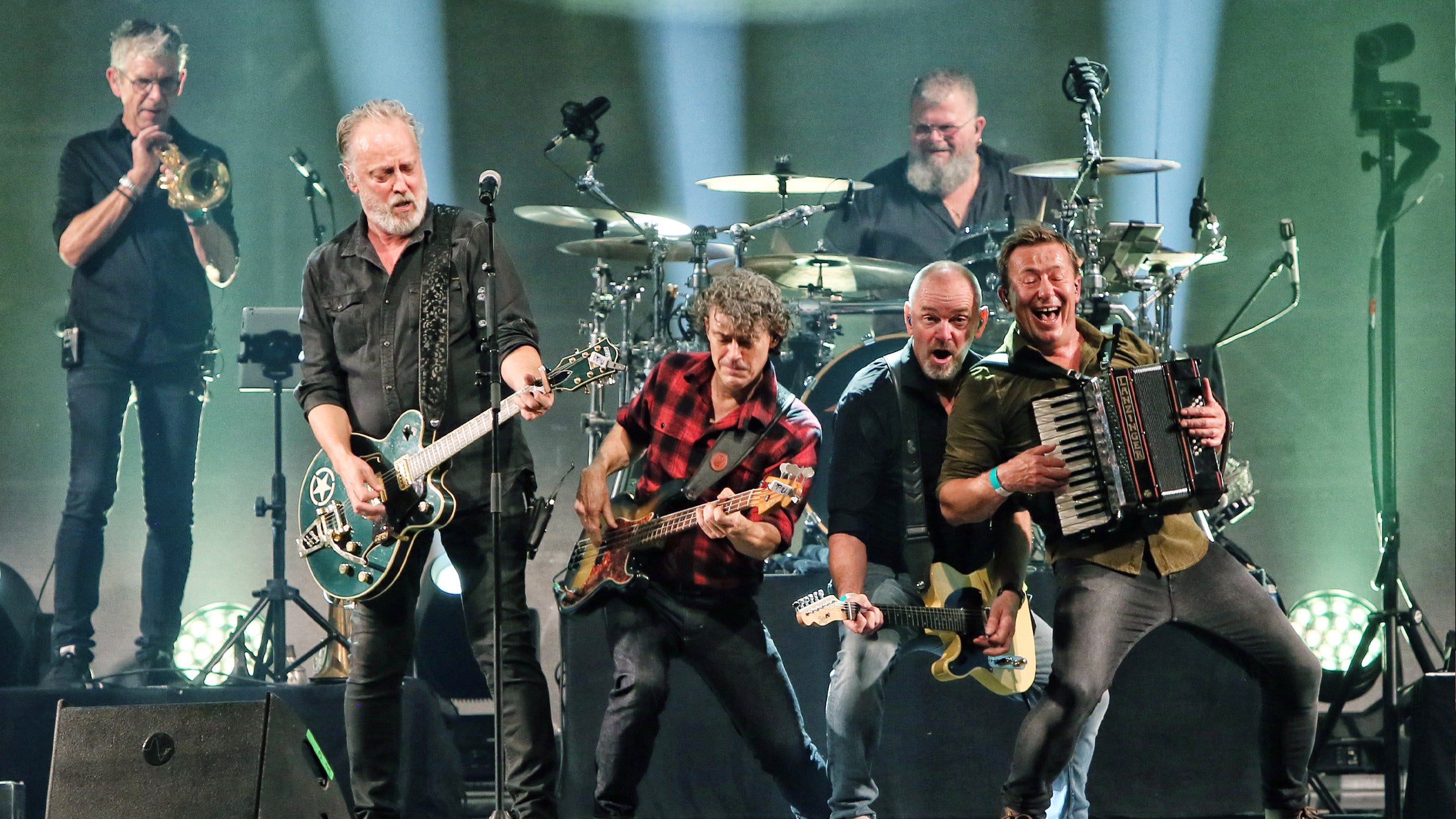 Rowwen Heze Live: Eindhoven Concert Tickets
