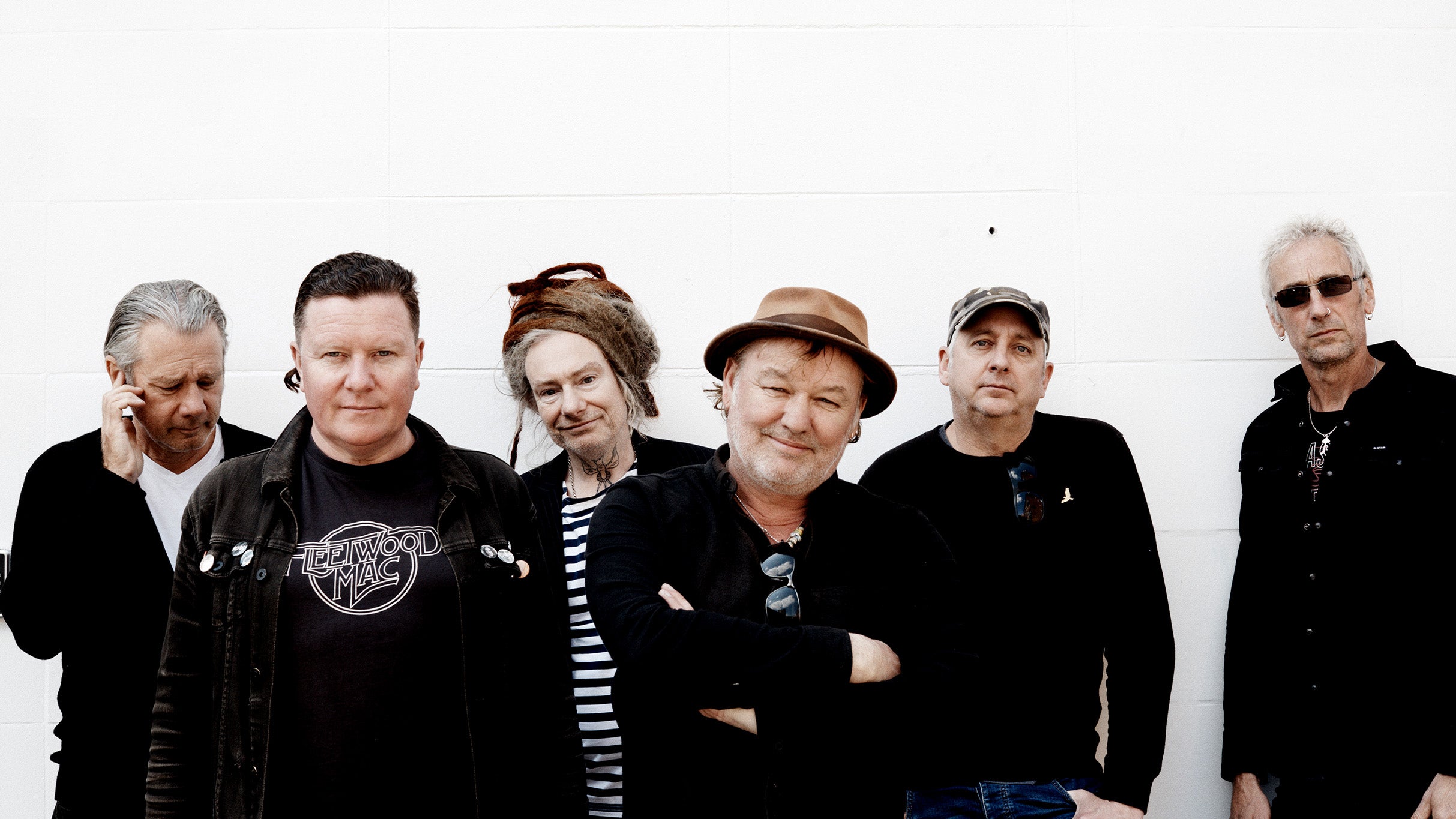 Levellers Zeitgeist Show: Eindhoven's Rock Night!